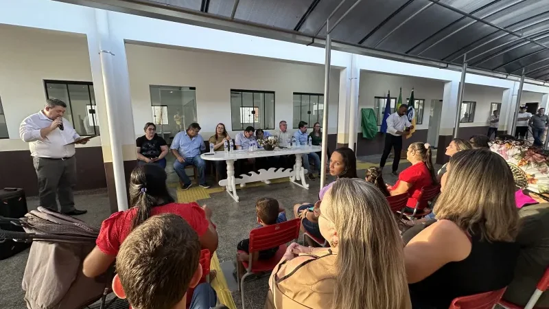 Foto 17 da matéria: Prefeitura de Rolim de Moura entrega reforma e ampliação da Escola Pequeno Príncipe no distrito Nova Estrela