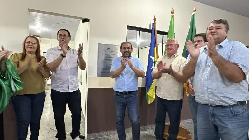 Foto 2 da matéria: Prefeitura de Rolim de Moura entrega reforma e ampliação da Escola Pequeno Príncipe no distrito Nova Estrela