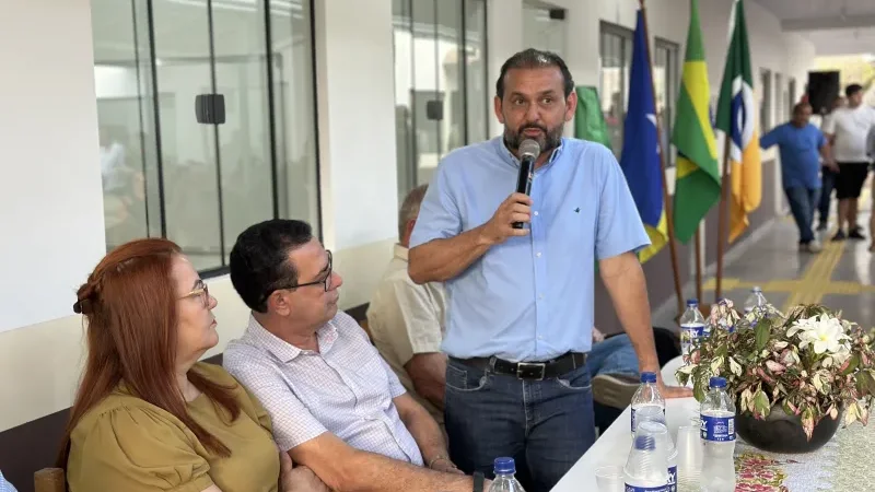 Foto 5 da matéria: Prefeitura de Rolim de Moura entrega reforma e ampliação da Escola Pequeno Príncipe no distrito Nova Estrela
