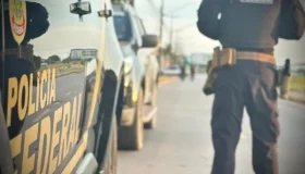 Operação da PF cumpre mandados contra envolvidos em fraudes na Caixa...
