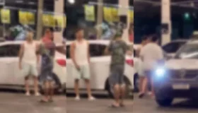 Psicólogo é flagrado filmando partes íntimas de mulher em supermercado de...