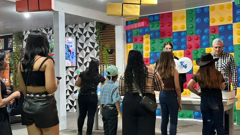 Foto 2 da matéria: Stand da SEMED é um dos mais visitados na 36ª Expoagro com atrações gratuitas e interativas para toda a família