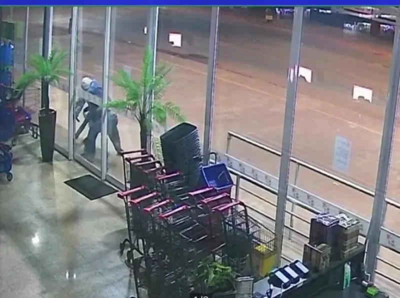 Supermercado é arrombado pela terceira vez em menos de 10 dias em Rolim de Moura