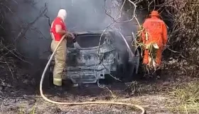 Atualizada: Acidente na BR-429 em Seringueiras deixa duas crianças mortas e...