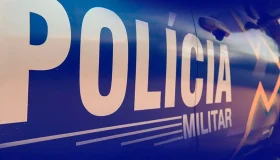 Criminosos furtam Toyota Corolla em Rolim de Moura