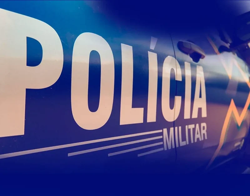 Criminosos furtam Toyota Corolla em Rolim de Moura