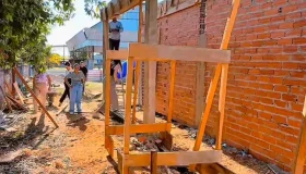 Deputada Gislaine Lebrinha destina emenda para construção de banheiros na...