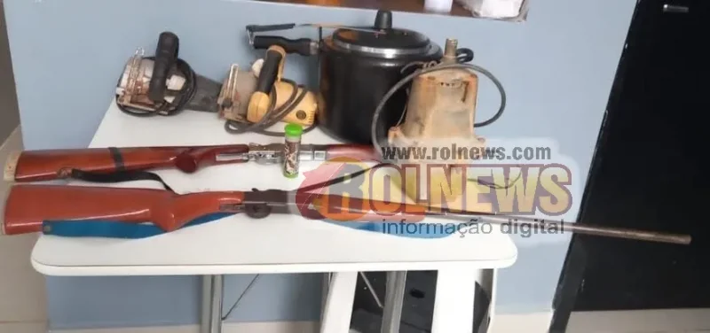 Polícia Civil cumpre mandado em Santa Luzia d’Oeste e apreende armas, munições e objetos de origem suspeita