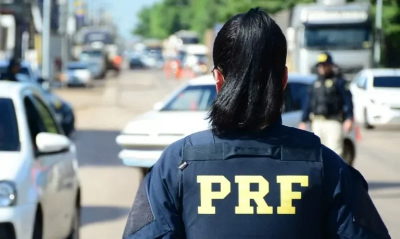 Filha denuncia e PRF prende homem acusado de estupro de vulnerável em Porto Velho