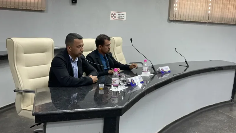 Foto 1 da matéria: Sob a presidência de Janete Lins, Câmara de vereadores de Rolim de Moura aprova quase R$ 15 milhões em extraordinária