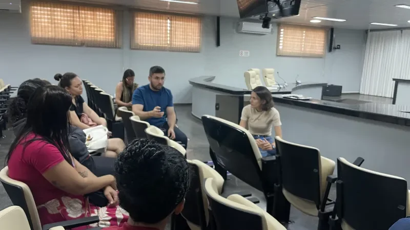 Foto 6 da matéria: Vereadora Janete Lins se reúne com mães atípicas em busca de melhorias para crianças autistas em Rolim de Moura