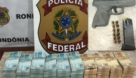Polícia Federal apreende R$ 600 mil e prende homem por porte ilegal de arma em...
