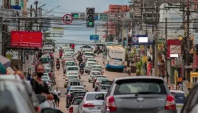 Proprietários de veículos com placa final zero devem atualizar licenciamento...