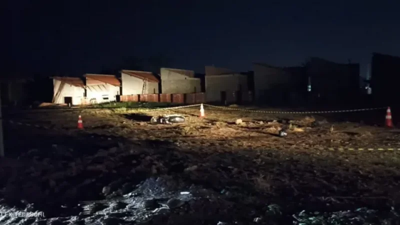 Foto 2 da matéria: Identificado homem morto a tiros no Bairro Jardim Tropical, em Rolim de Moura