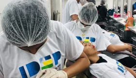 Inscrições para cursos na Escola Móvel de Imagem Pessoal estão abertas até...