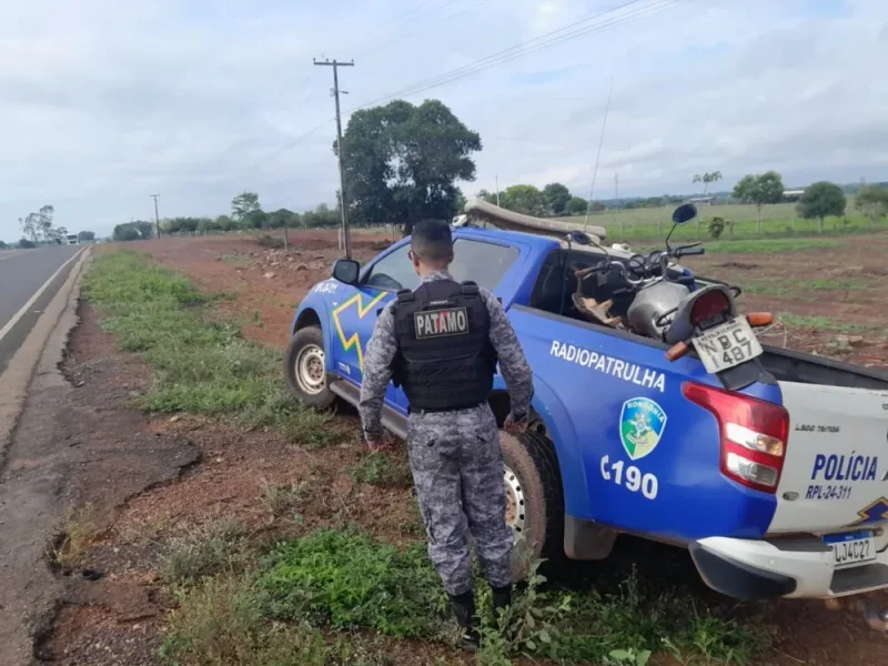 PATAMO recupera motocicleta furtada abandonada na zona rural de Rolim de Moura