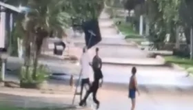 Polícia detém dupla por vandalismo contra placas de sinalização em Rolim de...