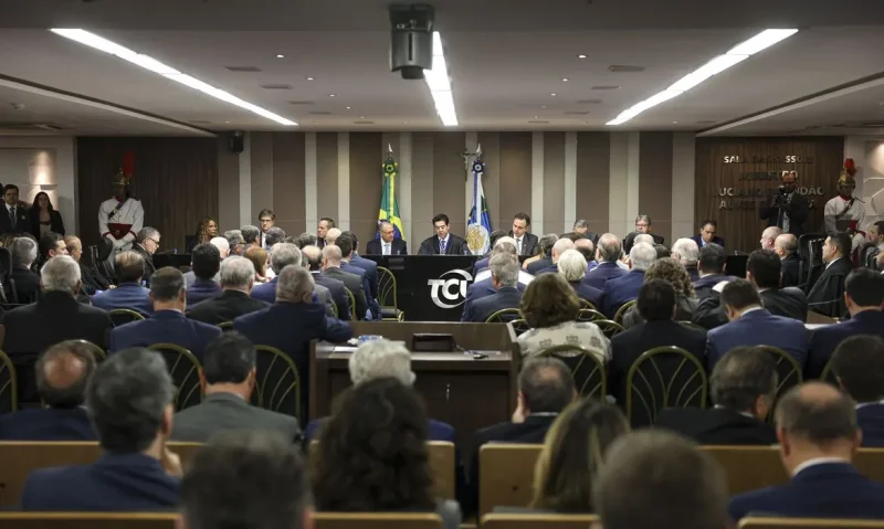Concurso do TCU oferece 20 vagas e recebe inscrições até 3 de dezembro