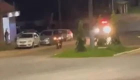 Motociclista é preso após fuga em alta velocidade e manobras perigosas em...