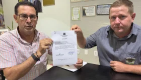Prefeito Aldo Júlio autoriza obra de pavimentação da Avenida Geraldo Dias...