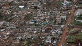 Tornado devasta Rio Bonito do Iguaçu (PR), deixa ao menos 6 mortos e mais de...