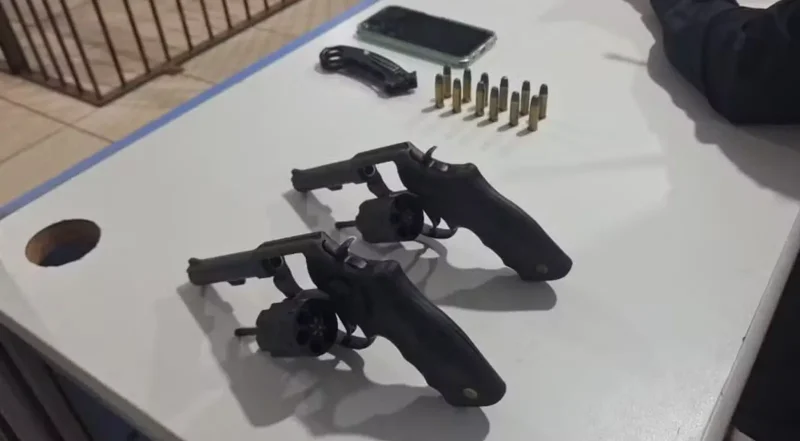 Vigilante é detido após ir armado à casa da ex e ameaçar testemunhas em Porto Velho