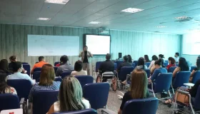 Deputado Alan Queiroz solicita realização de curso de Oratória para...