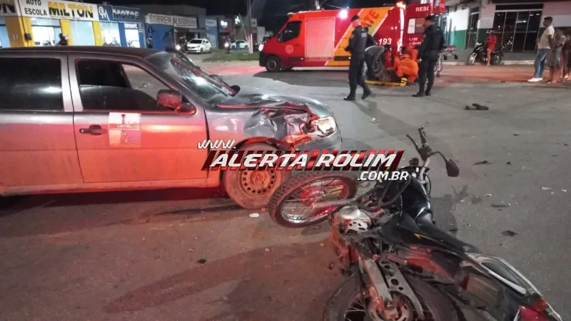 Foto 2 da matéria: Motociclista tem graves fraturas após ser atingido por carro nesta noite, em Rolim de Moura