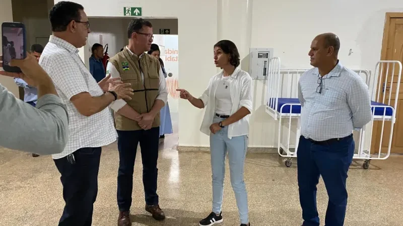 Foto 3 da matéria: Prefeito Aldo Júlio recepciona governador Marcos Rocha no lançamento das cirurgias ortopédicas em Rolim de Moura