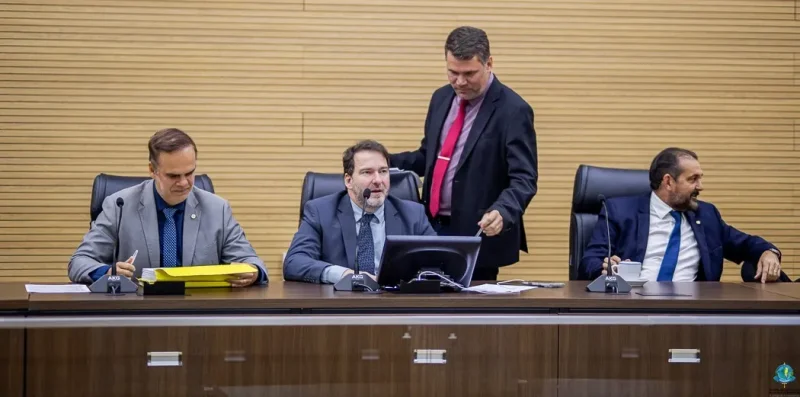 Assembleia Legislativa aprova orçamento de R$ 18, 65 bilhões para Rondônia em 2026