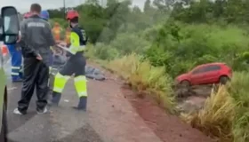 Funcionários da Nova 364 morrem após grave acidente envolvendo motoneta Biz...