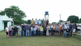Associações de Alvorada recebem plantadeira e pulverizador com apoio de Cirone