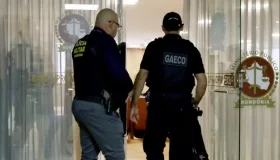 Auditor substituto do TCE-RO que liderava esquema de ‘rachadinha’ é...