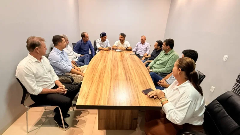 Durante o anúncio, Flori destacou o simbolismo da decisão conjunta e afirmou que o apoio representa o início de uma nova caminhada por Rondônia.