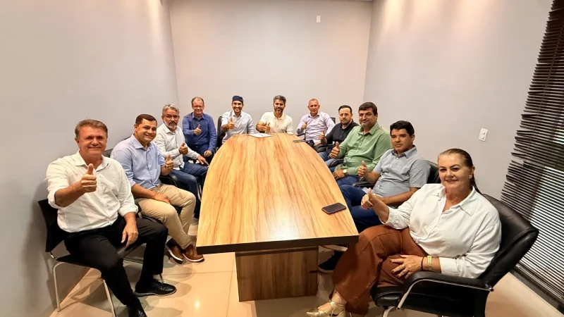 O anúncio foi feito nesta terça-feira (31/03), com a presença dos prefeitos dos sete municípios do cone-sul, além do pré-candidato ao Senado pelo PL, Fernando Máximo.