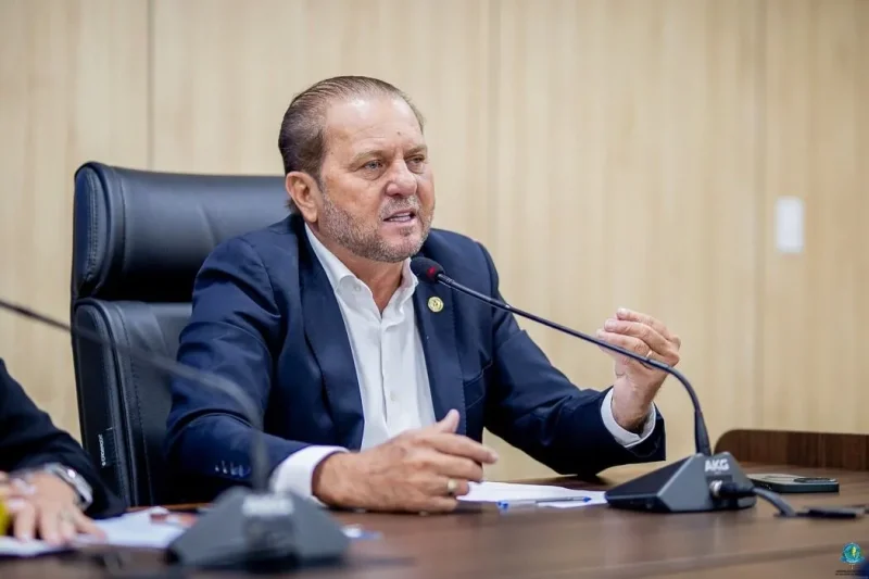 Cirone Deiró questionou o valor do pedágio e a falta de investimentos na rodovia.