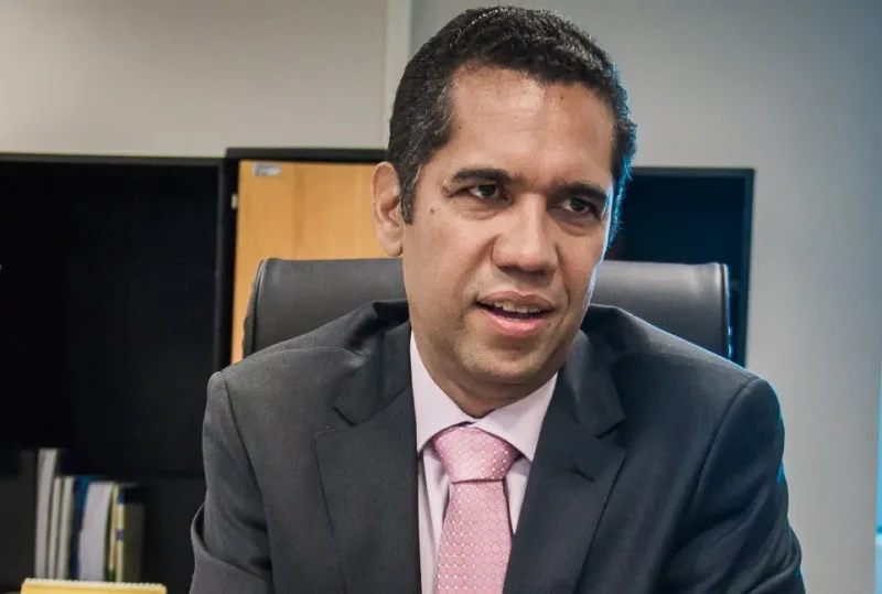 Governador exonera Luis Fernando Pereira da Secretaria de Finanças