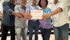 Sílvia Cristina abona a filiação de João do Cerna ao Progressistas, como...