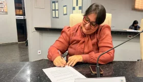 Valorização da Saúde e Infraestrutura: Janete Lins solicita reajuste...