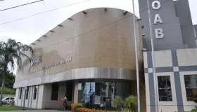 OAB exclui advogado acusado de estupro de vulnerável contra enteada em...