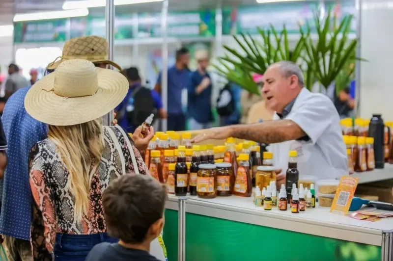 Rondônia inicia a semana com mais de 2.200 vagas de emprego