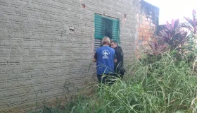 Em Costa Marques, idosa de 80 anos é resgatada após denúncia de abandono