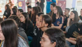 Expedição itinerante Meninas Curiosas, Mulheres de Futuro chega pela primeira...