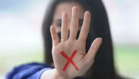 Homem é preso por descumprir medida protetiva, invadir a casa da ex e agredir...