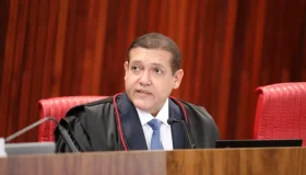 Kassio Nunes Marques assume presidência do TSE e defender urnas eletrônicas...