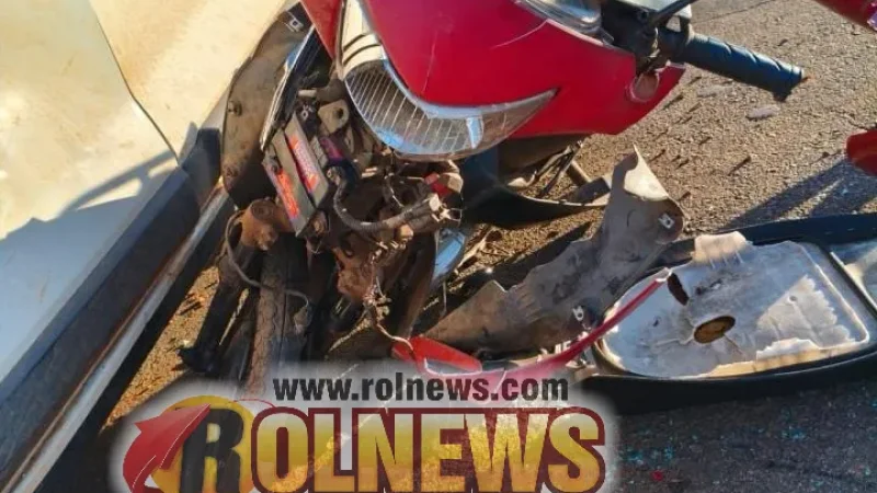 Foto 1 da matéria: Motociclista fica gravemente ferido após colisão com Fiat Strada em Santa Luzia D’Oeste