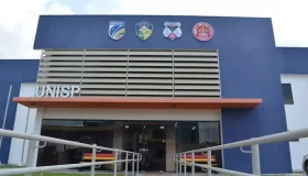 Polícia prende mulher suspeita de matar idosa dentro de casa em Vilhena