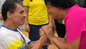 “As pessoas têm apoiado nossa pré-candidatura ao Senado e isso nos estimula...