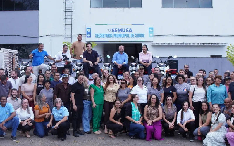 Cirone Deiró disse que a entrega das motocicletas vai facilitar o trabalho dos agentes de saúde, refletindo também na melhoria do atendimento prestado à população.