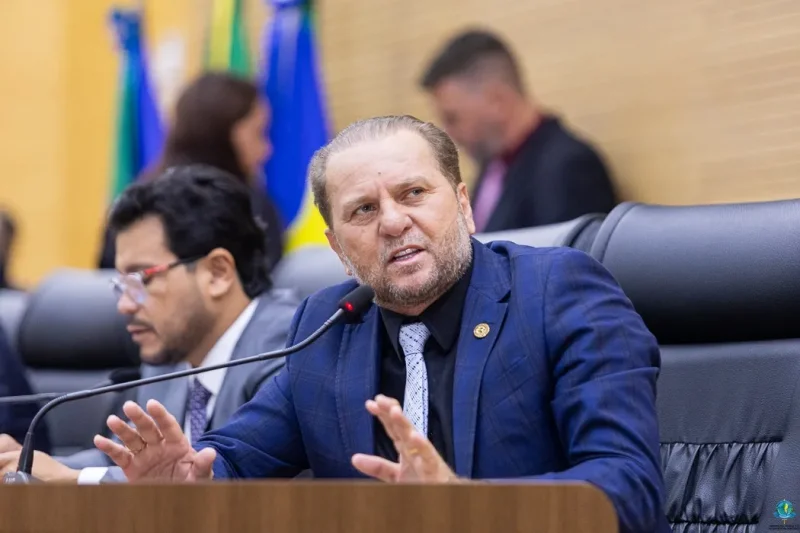 De acordo com Cirone, em muitas regiões do estado “as pessoas estão desanimadas, desamparadas, inseguras, sem saber como produzir”, disse.